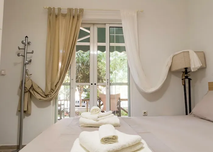 Comfy & Ferienhaus Kourouta