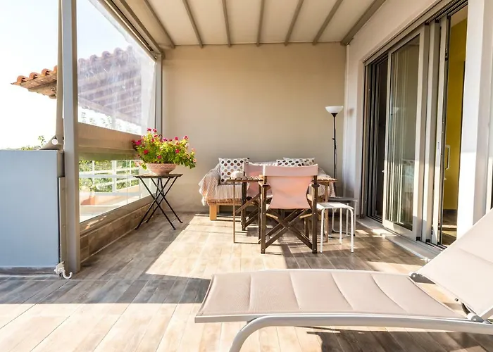 Ferienhaus Comfy & Kourouta