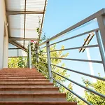 Comfy & Vakantiehuis Kourouta