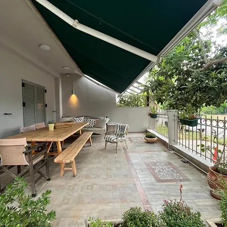 Holiday home Comfy &