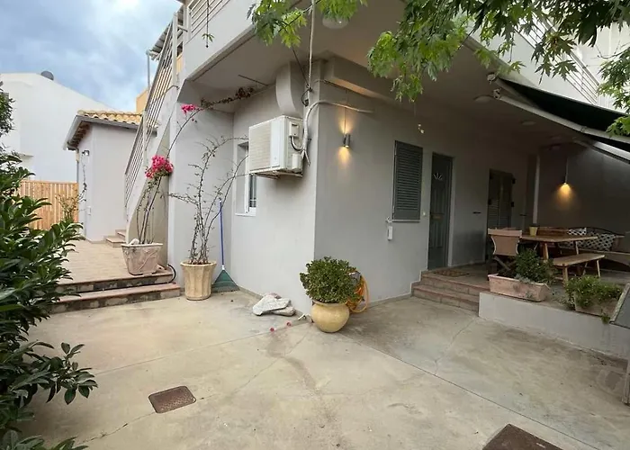 Prázdninový dům Comfy & *